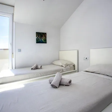 Victoria Playa Penthouse By Interhome Apartamento